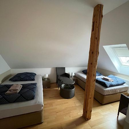 Doppelzimmer-Bad-Kuehlschrank-Tv-19 Meine Exterior foto